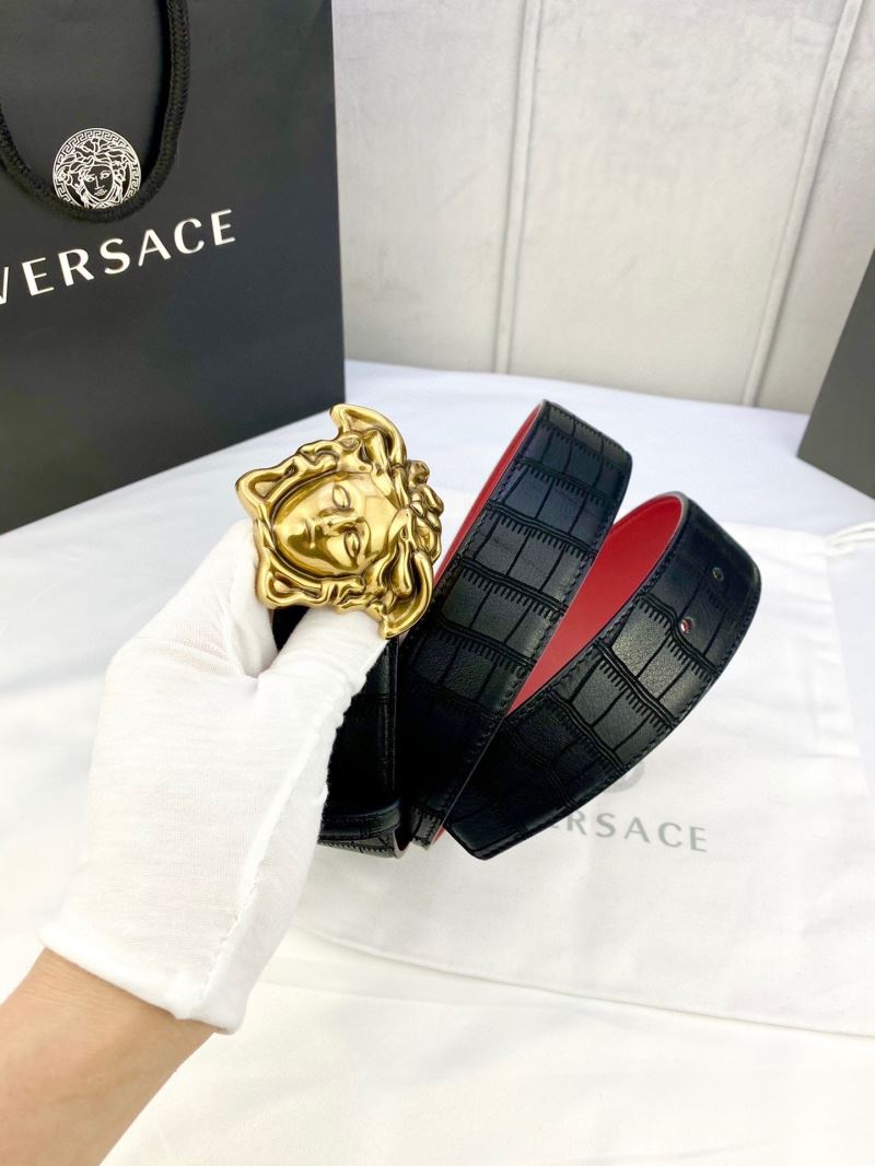 VERSACE